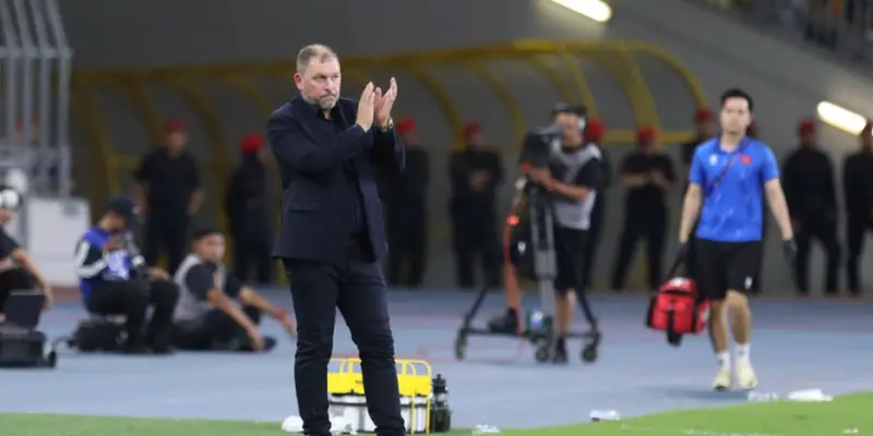 HLV Peter Cklamovski Đặt Mục Tiêu Thắng Trên Sân Việt Nam 1 HLV Peter Cklamovski tin Malaysia sẽ thắng ở trận lượt về